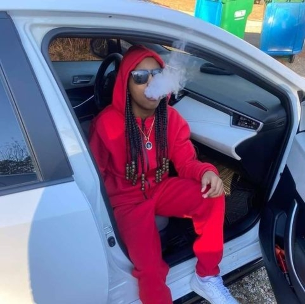 Meet your Posher, Lucy